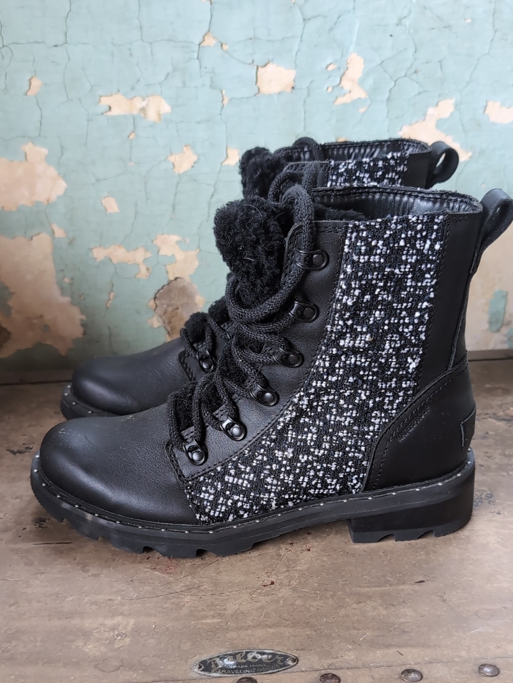 Sorel Leather And Tweed Boots